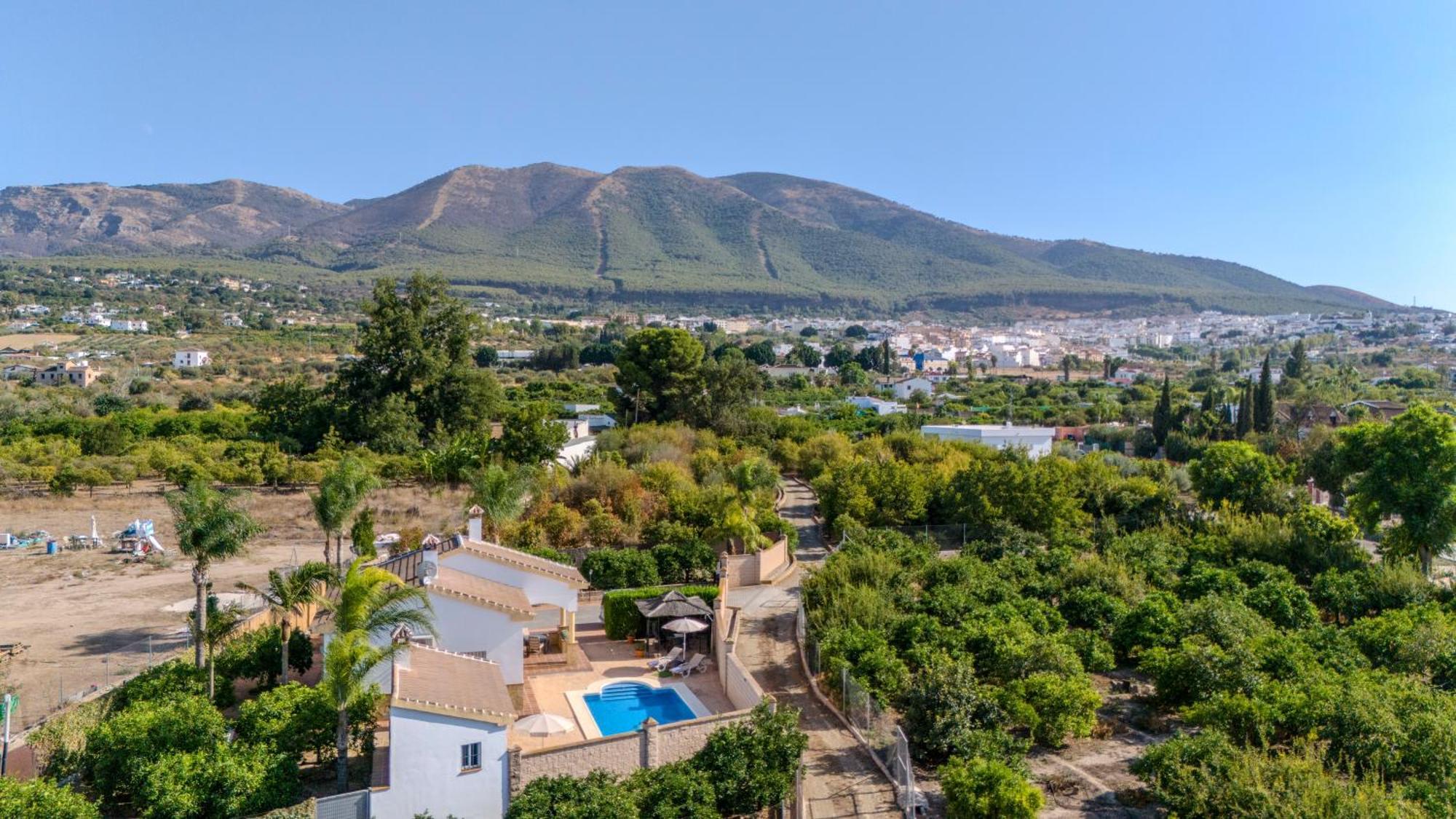 Casa Rural Tipica Andaluza, Wifi,Piscina, Barbacoa, Aire Acondicionado, 5Min Centros Alhaurin el Grande Ngoại thất bức ảnh